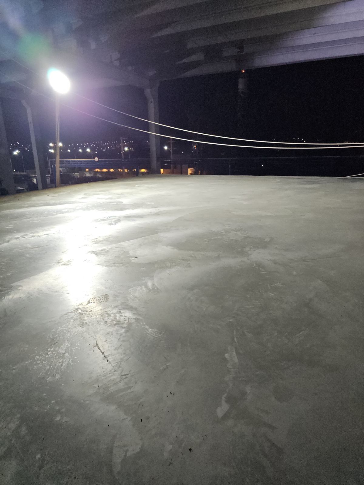 Capeamento de Laje Pré-Moldada com Concreto Polido